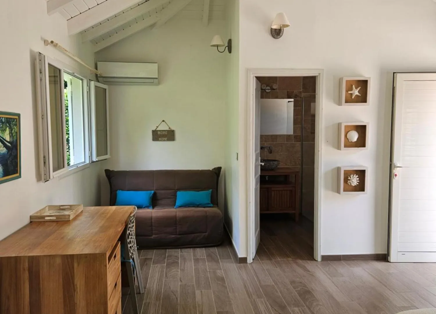 Bungalow De L'Ancienne Distillerie プティ・ブール 0*,